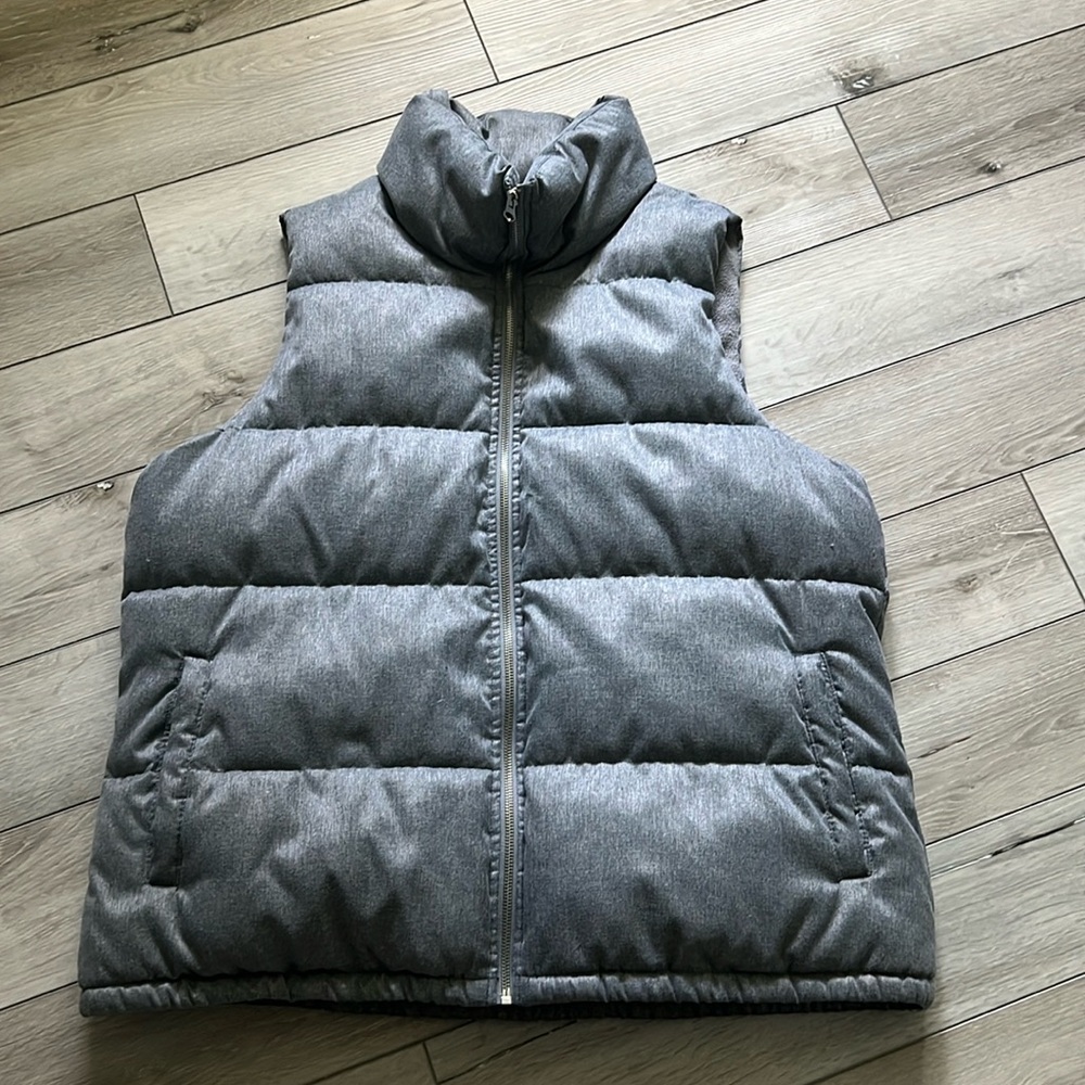 Old Navy Puffer Vest